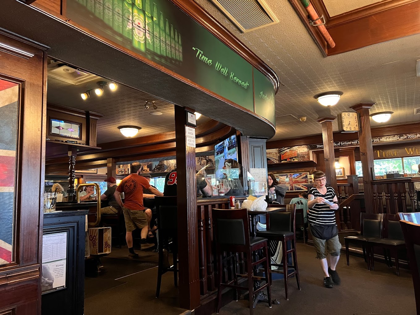 Best Restaurants in Burlington - The Judge and Jury